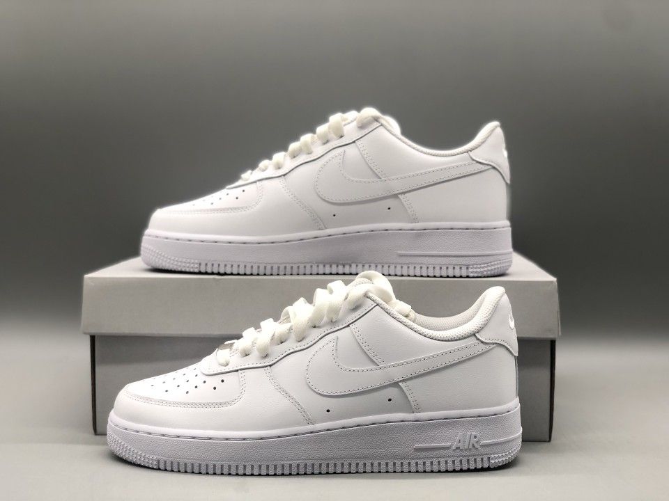 Nike Air Force 1 ‘07 ALL WHITE  many more colors available 