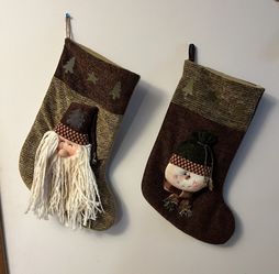 2 Primitive Stockings