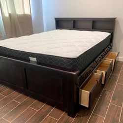 Queen Bed With Drawers And Mattress 
