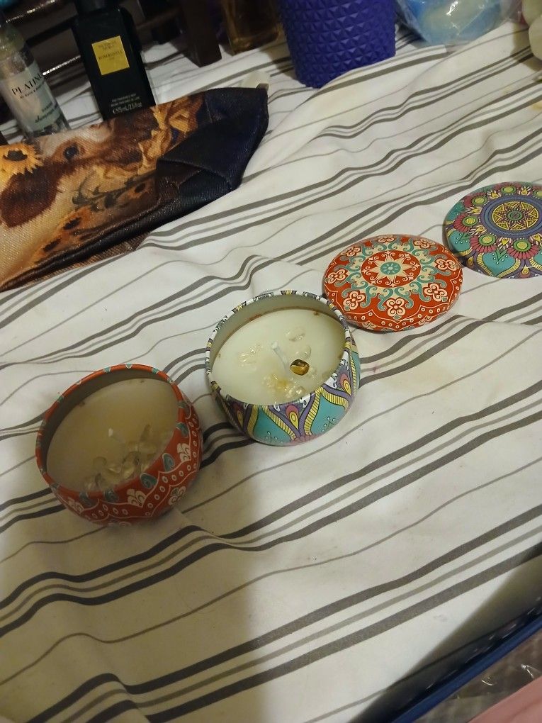 Homemade Candles With Seaglass They Are Soy In A Tin 5.00 Each