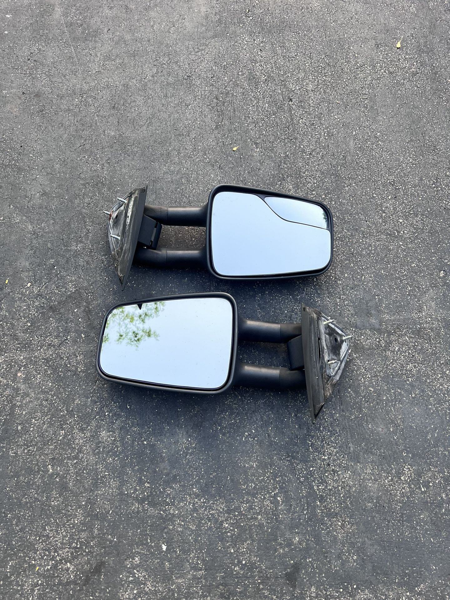 Check Silverado Mirrors