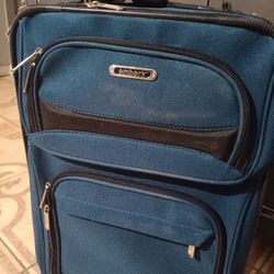 Luggage ( Carry On)