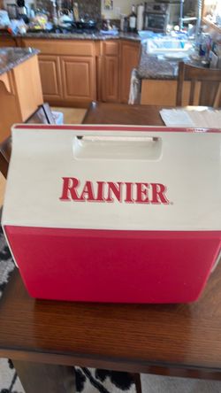 Igloo cooler