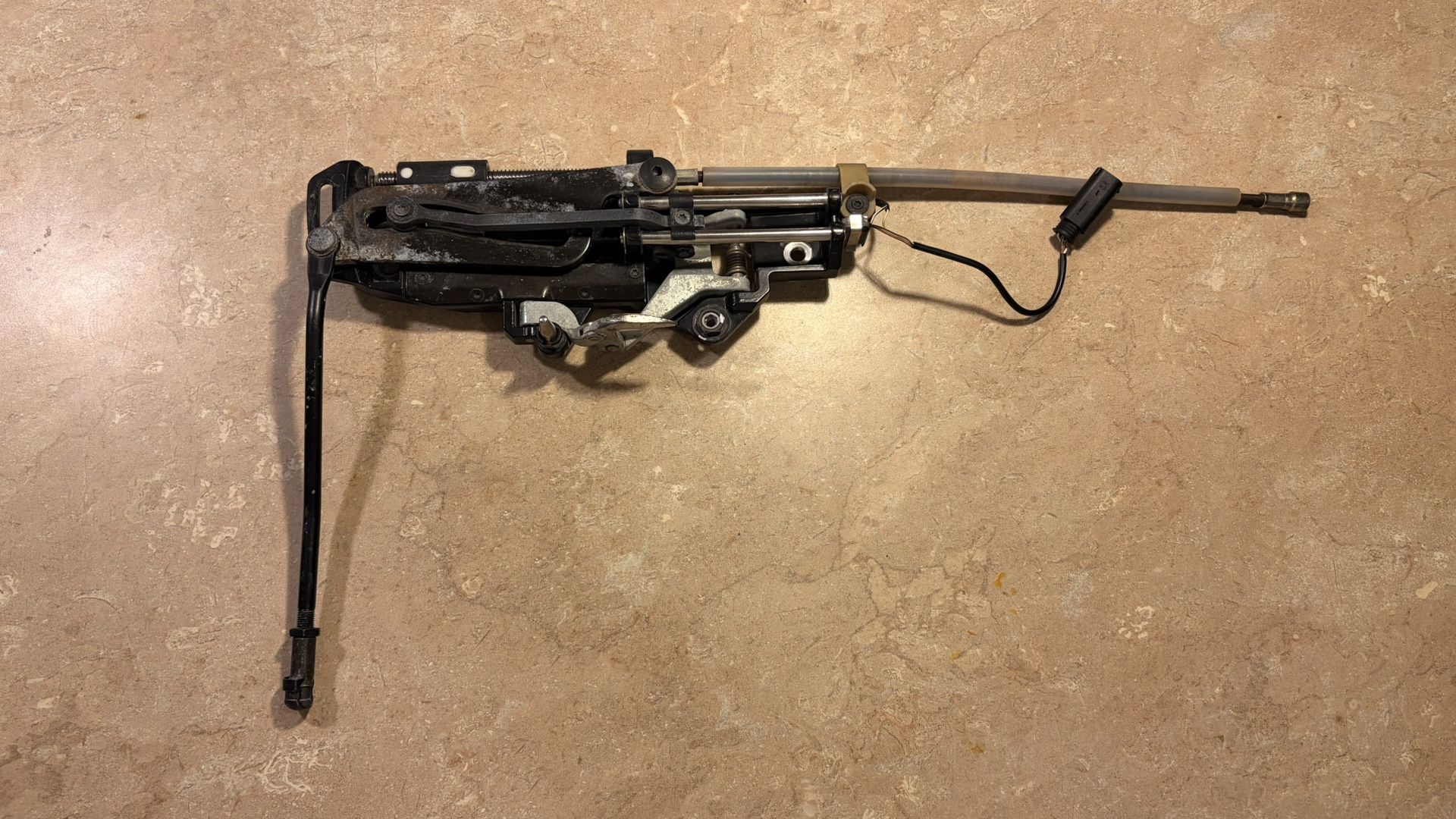 BMW E36 Convertible Left Locking Latch