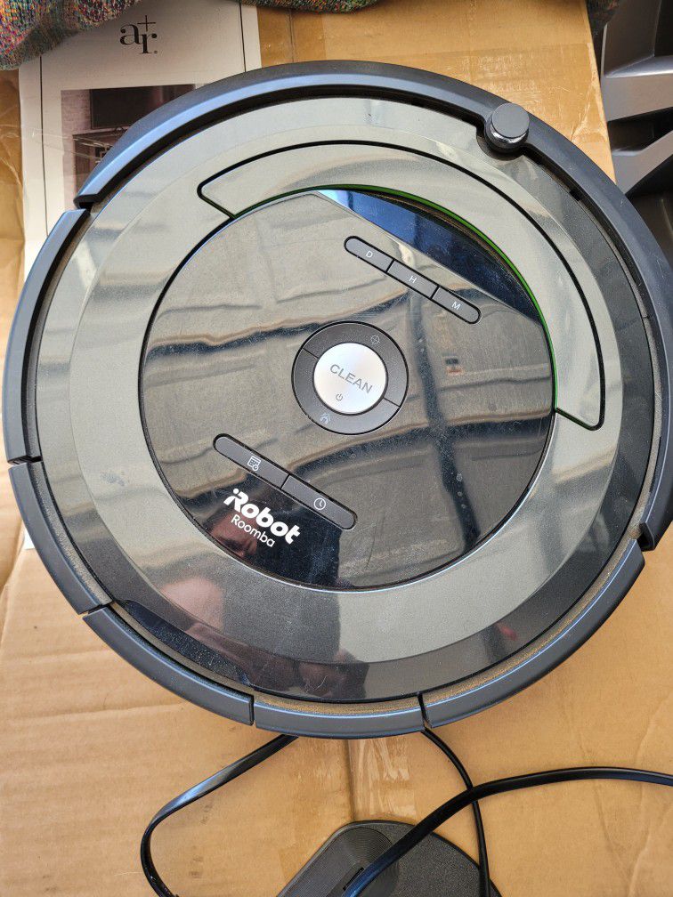 Irobot Roomba 680 for Sale AZ - OfferUp
