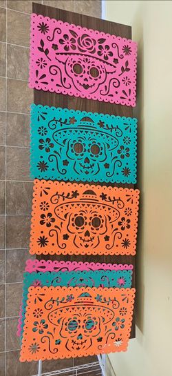 6 Table mat, runner and pillow day of the dead