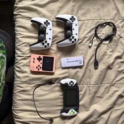 Handheld gaming consoles/ 4k game stick