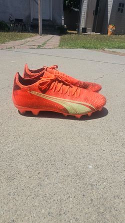 Puma Ultra Match Youth Size 7.5