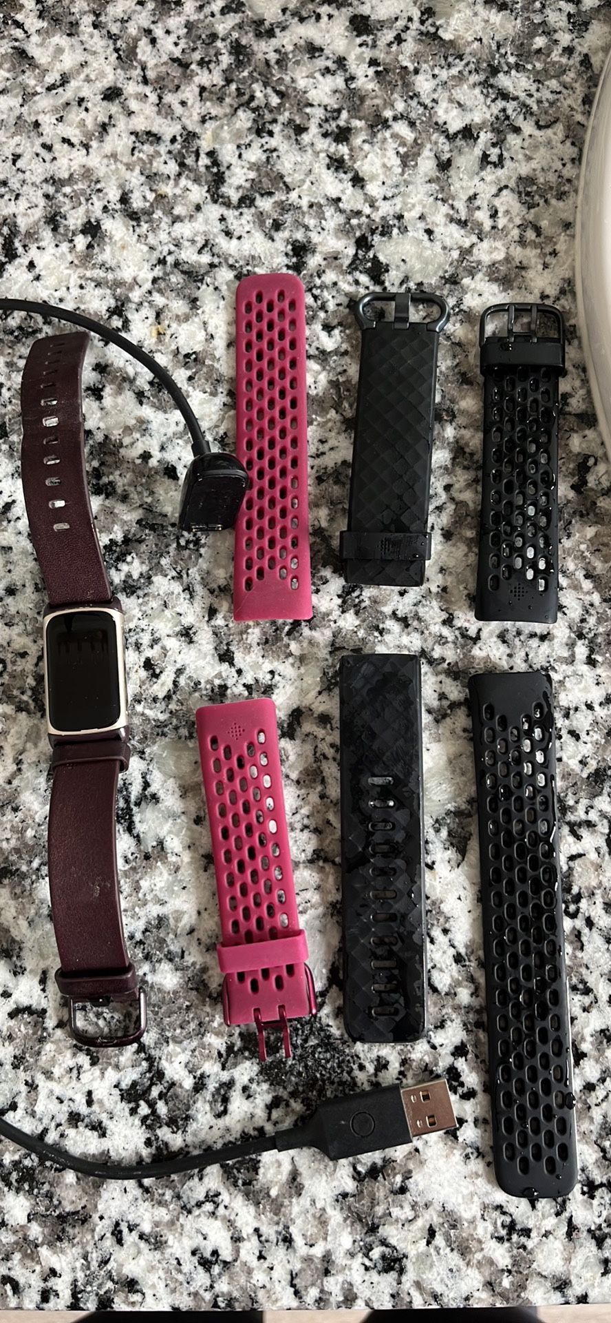 Fitbit  Charge 5