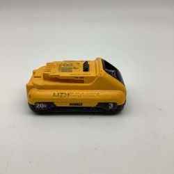 DEWALT 20V MAX Lithium-Ion 3.0Ah Battery - DCB230