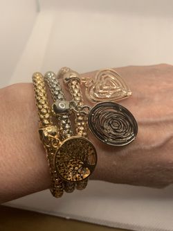 STRETCHABLE BRACELETS IN TRITONE