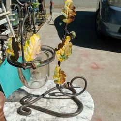 Metal Plant Round Glass Plant Holder 17" Tall