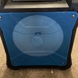 Fisher Bluetooth portable speaker