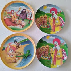 80' McDonald's Plastic Plate×4 マクドナルド絵皿 80´ McDonald´s Plastic Plate×4 マクドナルド絵皿