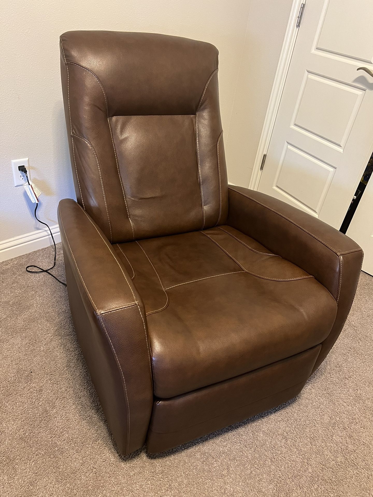 Ruperto 2024 power recliner