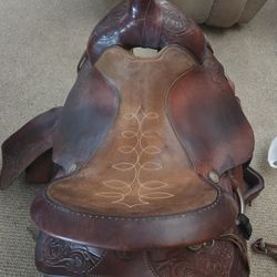 Mens CIRCLE Y saddle
