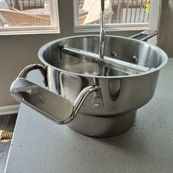 Williams Sonoma All Clad Food Mill