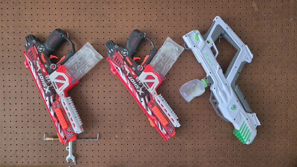 Gel Blaster Guns With Ammo And Collapsible Ammo Bucket