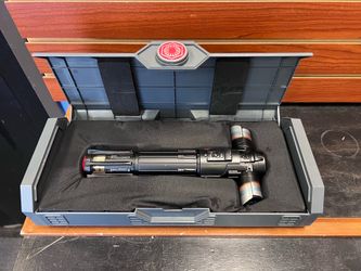 Star Wars Kylo Ren Lightsaber