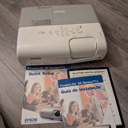 Epson Projector EMP-S5 Like New