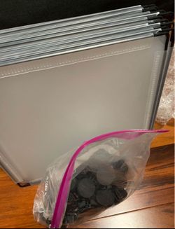 Plastic playpen