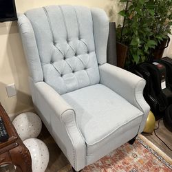Like New Accent Chair