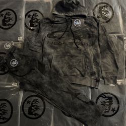 HELLSTAR HOODIE & SWEATS❗️