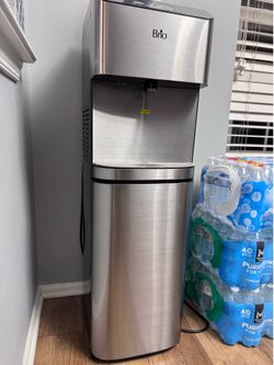 Water dispenser