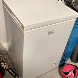 Deep Freezer Black & Decker