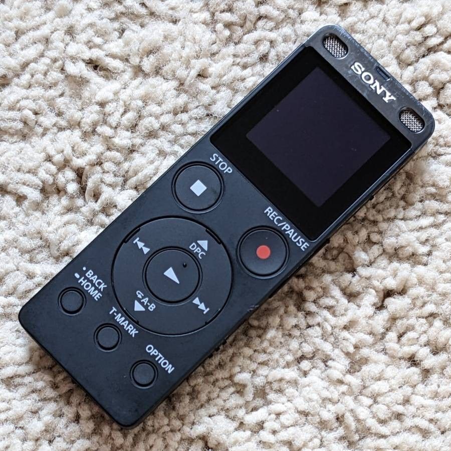 Sony ICD-UX560-BLK handheld compact 1" digital voice recorder