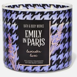 Limited Edition! BATH & BODY WORKS✨Netflix🗼Emily in Paris💕👠🎀 LAVENDER LUXE🎀👠💕3-wick candle $15 or 2 for$25!