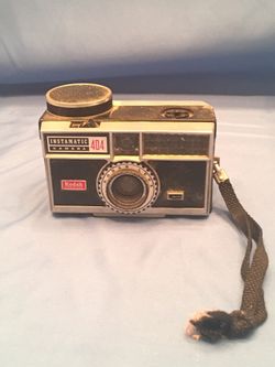 Vintage Kodak Instamatic 404