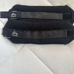 1Pair Adjustable Leg Ankle Wrist Sand Bag Running Weights Sandbag Strength Training Sandbag Wraps Gym Fitness Equipment