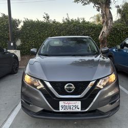 2020 Nissan Rogue