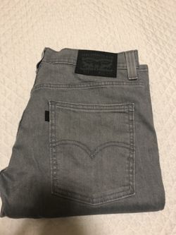 Grey Levi’s 511 size 32x32
