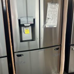 NEW IN BOX LG FRENCH STYLE REFRIGERATOR 