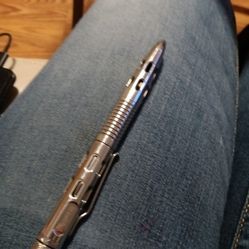 Raven Tactical Pen