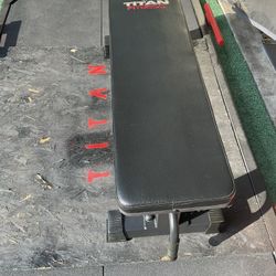 Titan Fitness Bench 
