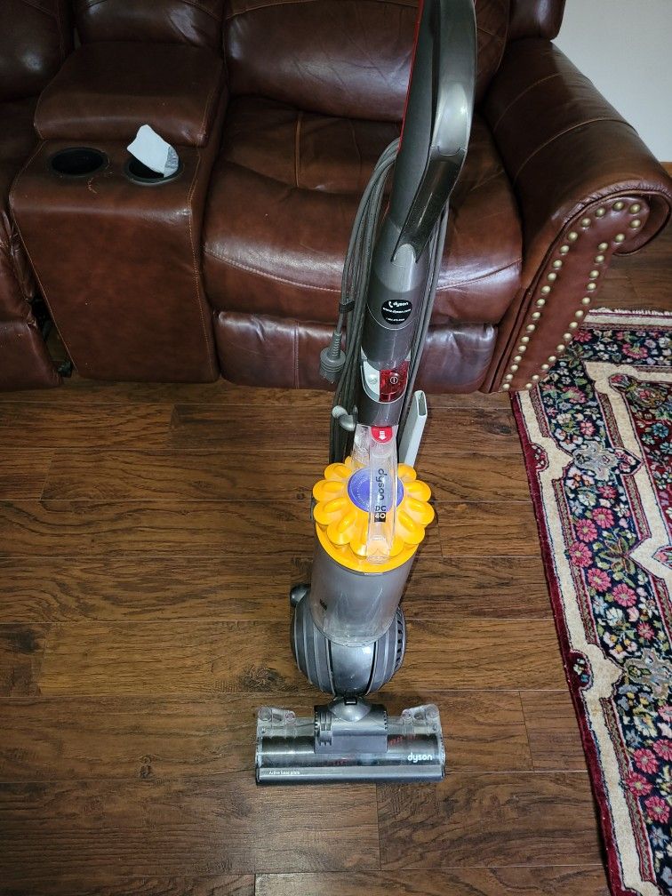 Dyson DC 40 vacuum