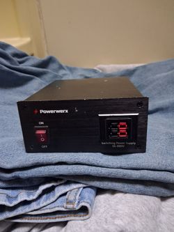 Powerwerx SS-30DV Switching Power Supply