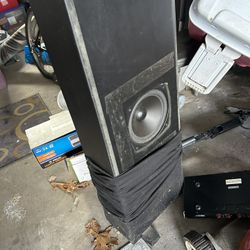 Speaker and amp 