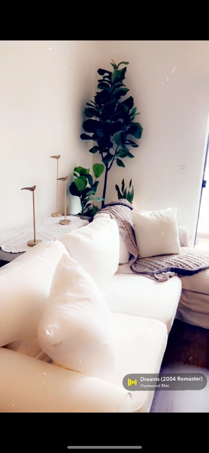 White Sofa With Reversible Chaise