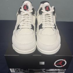 Fight club Jordan 4 Size 10