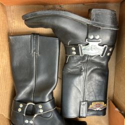 Harley Davidson Women’s Riding Boots 🥾