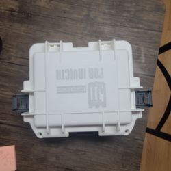 Invicta 3 Tier Slot For Watches