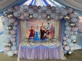 Frozen decorations , frozen 2 , party decorations, frozen theme decor , frozen 2 party decorations