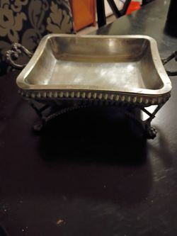 Serving tray
