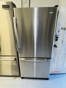 Amana stainless steel refrigerator 30X67x29 with a receipt for 90 days of warranty