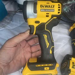Dewalt Brushless Impact Driver And Powerstack Battery