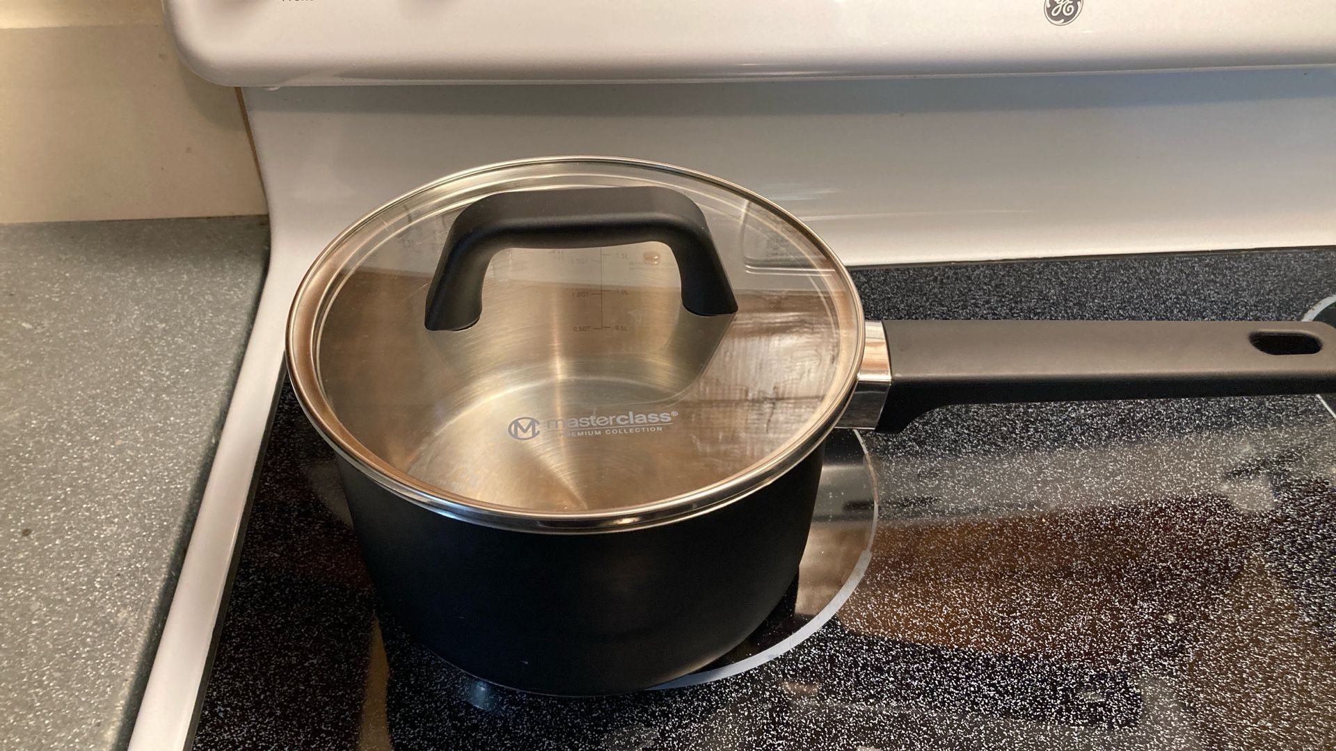 Masterclass Premium Pot 2 QT